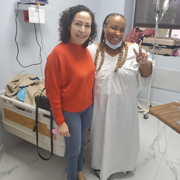 Dr. Jacqueline Osuna with Gastric Sleeve Patient